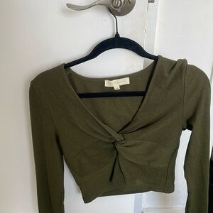 Medium Dance & Marvel Green Top